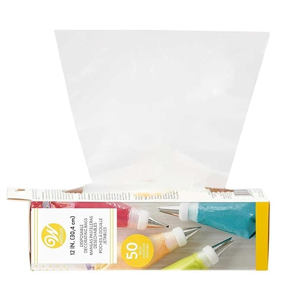 Disposable piping bags with assorted tips for cupcake decorating